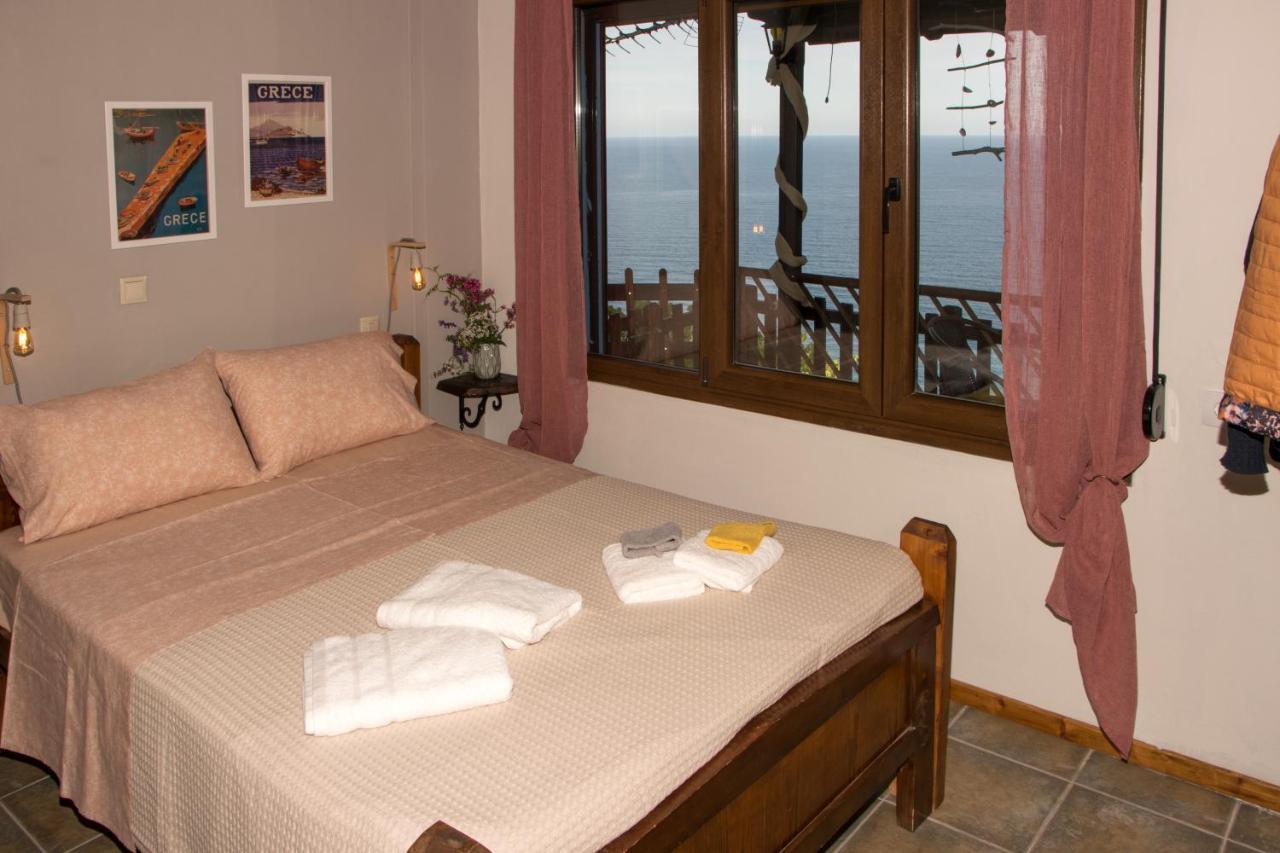 Balcony On The Rocks Villa Agioi Saranta Kültér fotó