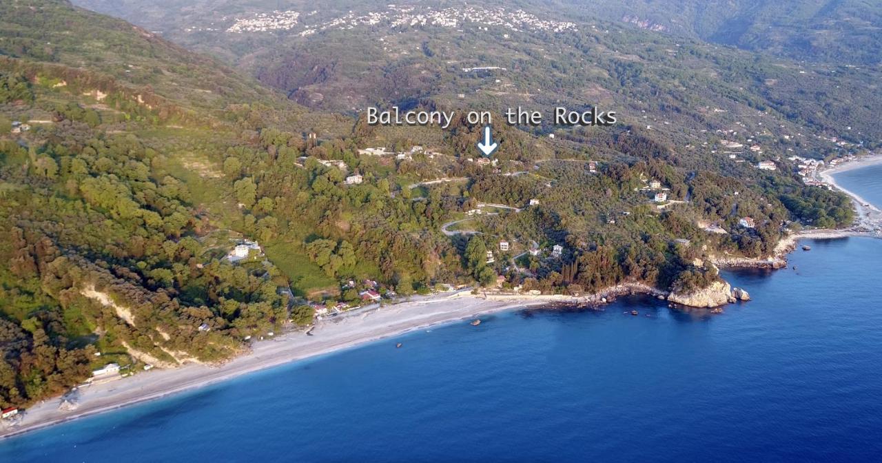 Balcony On The Rocks Villa Agioi Saranta Kültér fotó